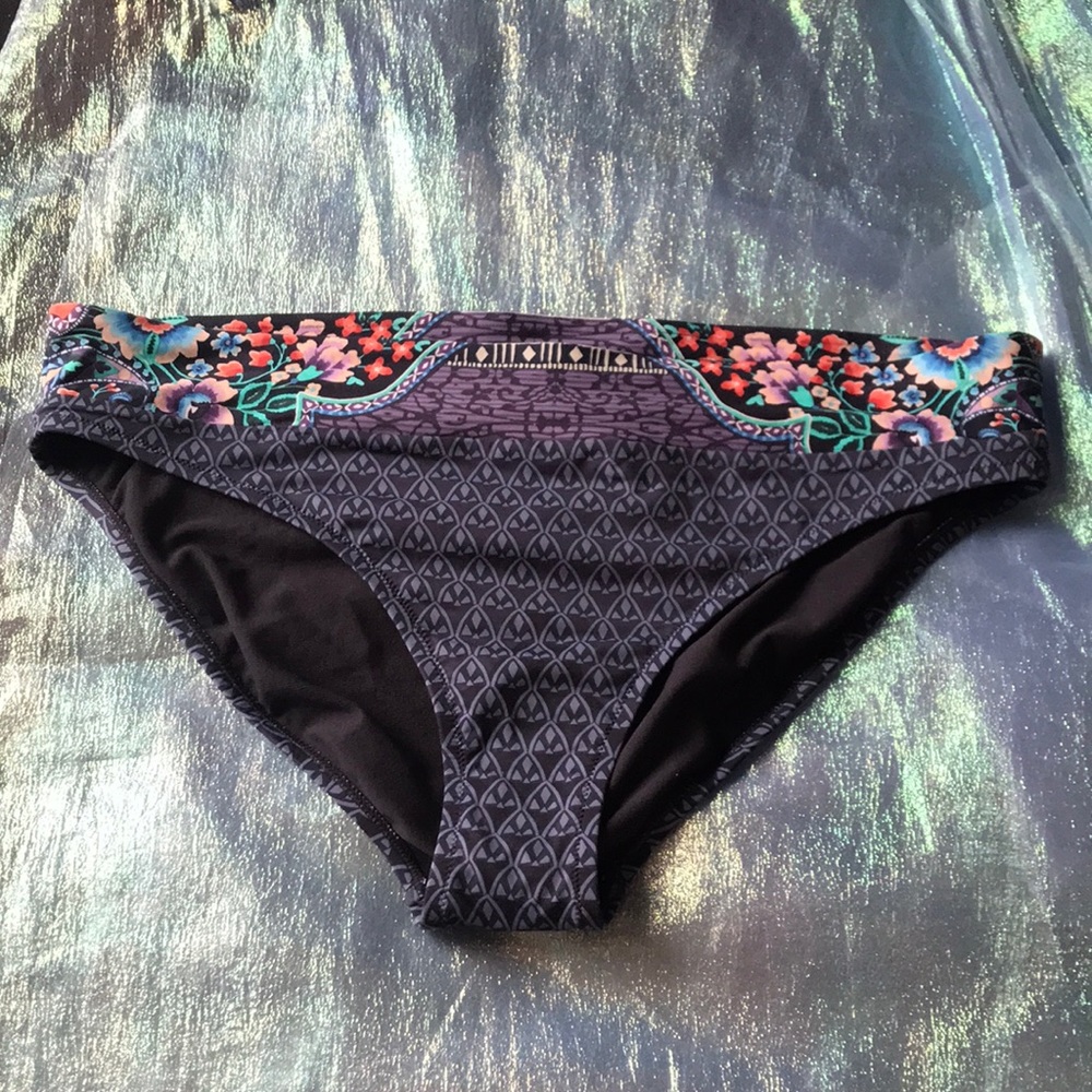 Johnny Was Plus Size Hipster Bikini Bottom XXL